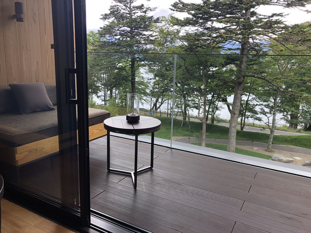 リッツカールトン日光|客室バルコニー