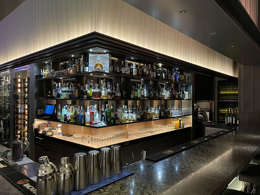 大阪マリオット都ホテル｜バー（BAR PLUS）