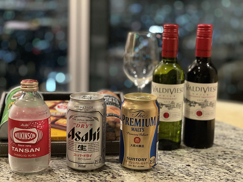 大阪マリオット都ホテル｜クラブフロアスーペリアルーム（ミニバー）