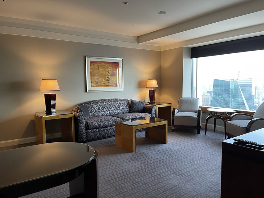 リッツ・カールトン東京｜タワースイート｜リビングルーム