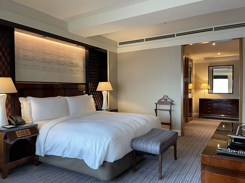 リッツ・カールトン東京｜タワースイート｜ベッドルーム