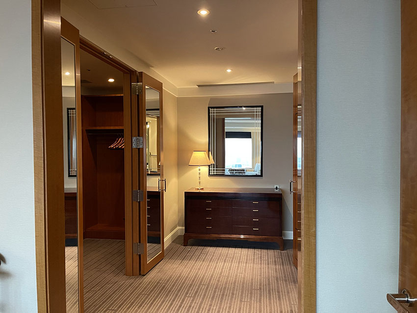 リッツ・カールトン東京｜タワースイート｜洗面台＆バスルーム