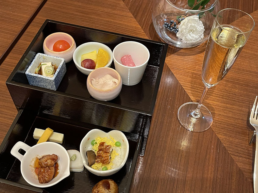 ウェスティン都ホテル京都|メイフィア(クラブラウンジ イブニングカクテル)