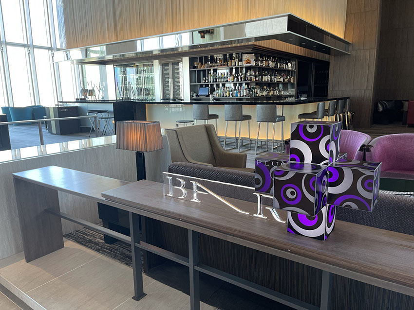 大阪マリオット都ホテル｜バー（BAR PLUS）