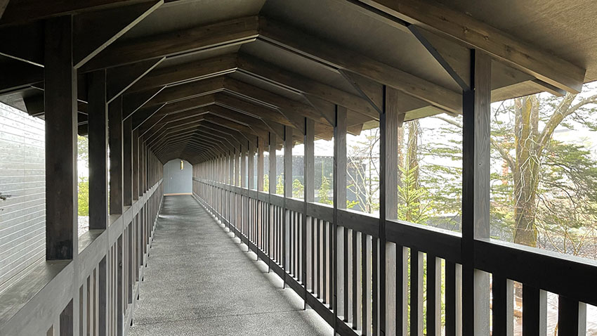 リッツカールトン日光|レークハウスへの通路