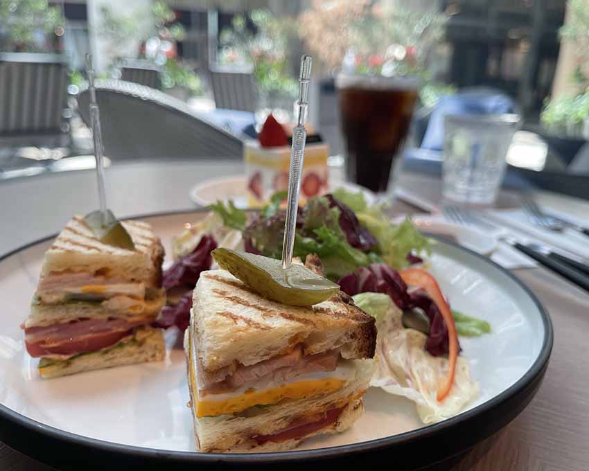 リッツカールトン東京宿泊記|カフェ&デリ