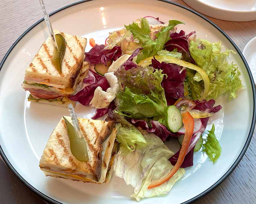 リッツカールトン東京宿泊記|カフェ&デリ