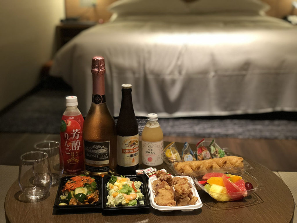 軽井沢マリオットホテル｜温泉ビューバス付キングで部屋飲み