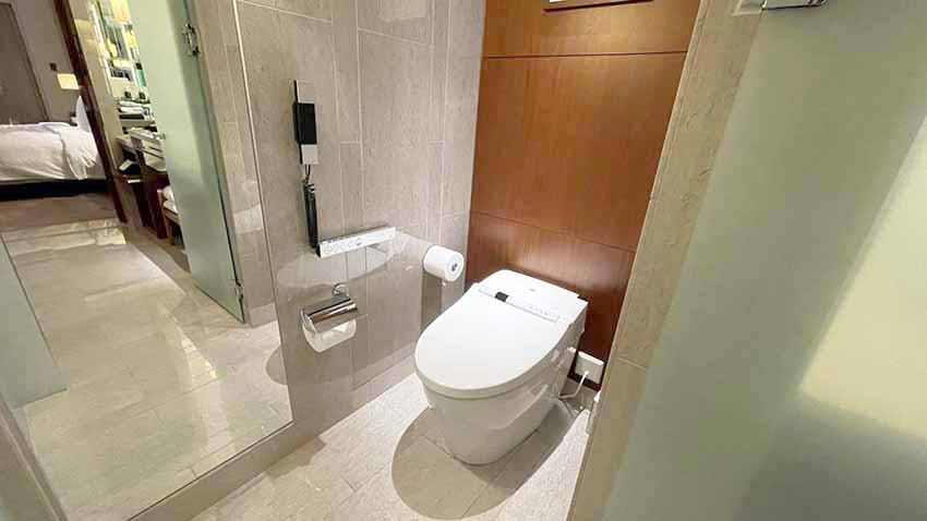 パレスホテル東京宿泊記|クラブデラックスルームwithバルコニー|バスルーム