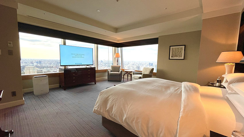 カールトンスイートのベッドルーム|リッツ・カールトン東京
