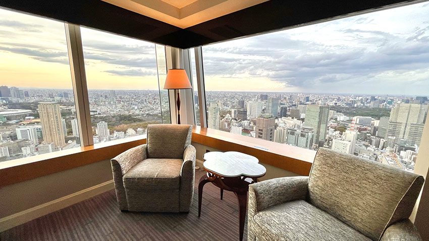 カールトンスイートのベッドルーム|リッツ・カールトン東京