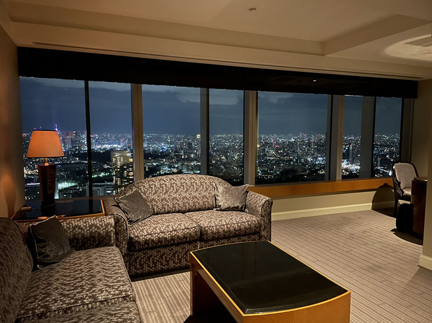 カールトンスイートのベッドルーム|リッツ・カールトン東京