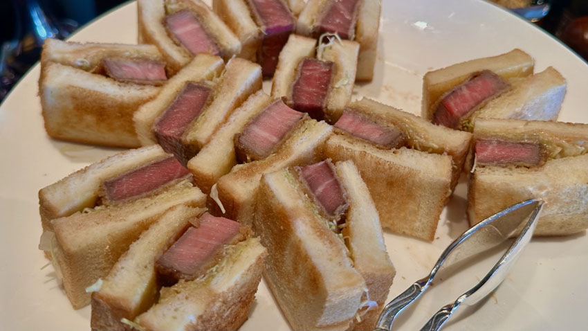 リッツカールトン東京宿泊記|クラブラウンジ