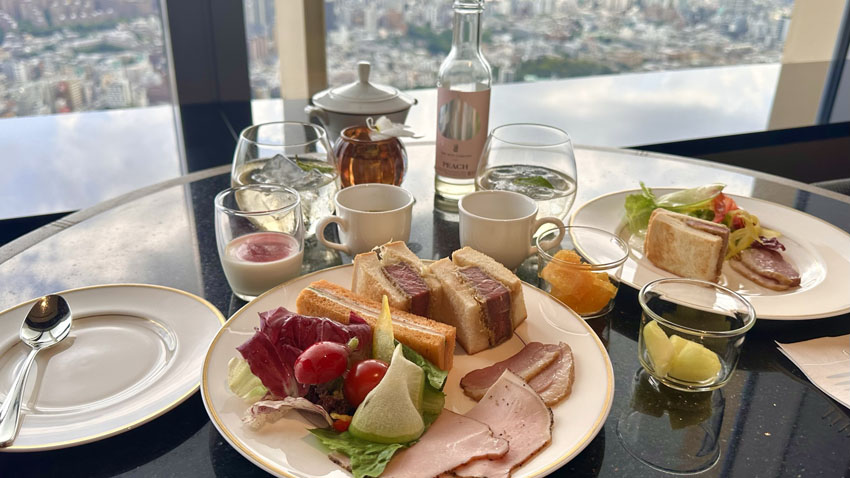 リッツカールトン東京宿泊記|クラブラウンジ