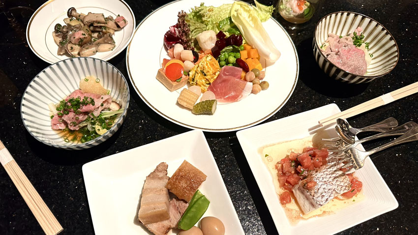 リッツカールトン東京クラブラウンジ｜ディナー前のオードブル