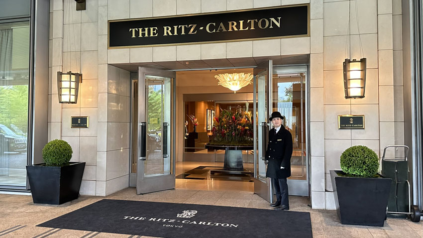 リッツカールトン東京宿泊記|メインエントランス
