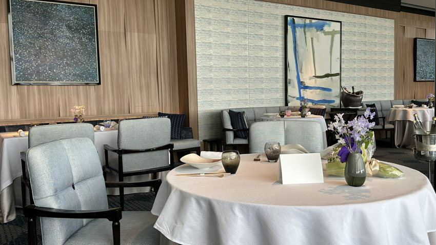 リッツカールトン東京の45階に位置するメインダイニング『Héritage by Kei Kobayashi（エリタージュ バイ ケイ コバヤシ）』