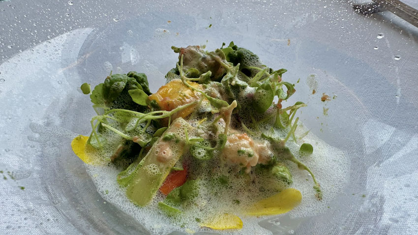 リッツカールトン東京の45階に位置するメインダイニング『Héritage by Kei Kobayashi（エリタージュ バイ ケイ コバヤシ）』 前菜