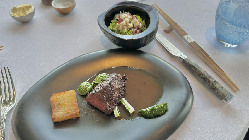 リッツカールトン東京の45階に位置するメインダイニング『Héritage by Kei Kobayashi（エリタージュ バイ ケイ コバヤシ）』 メインディッシュ（肉）