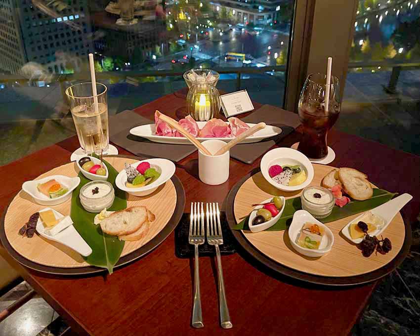 パレスホテル東京宿泊記|クラブラウンジ