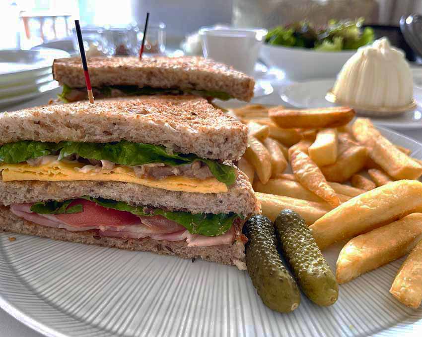 パレスホテル東京宿泊記|クラブサンドウィッチ