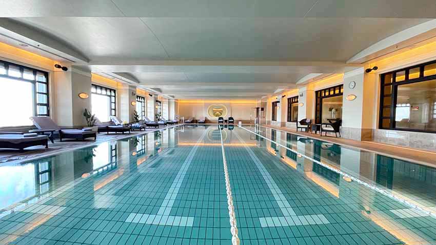 リッツカールトン東京宿泊記|プール