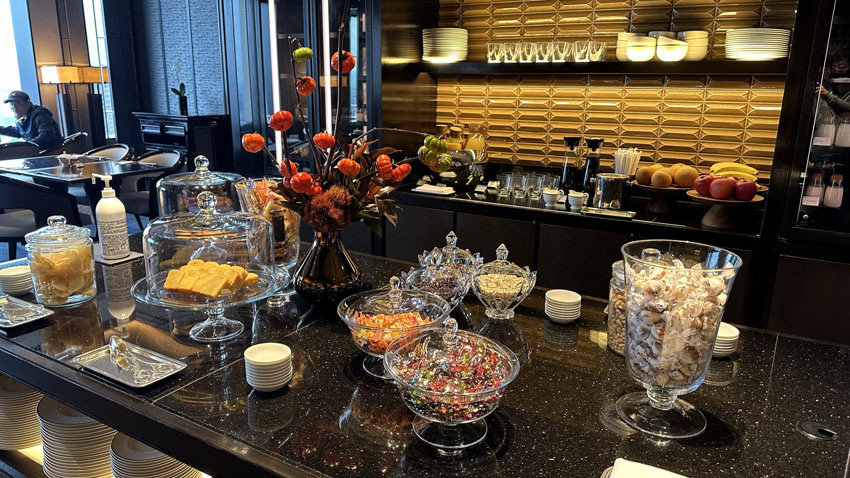 リッツカールトン東京クラブラウンジ