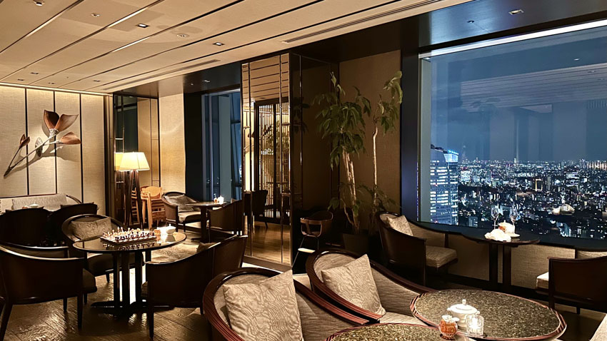 リッツカールトン東京クラブラウンジ