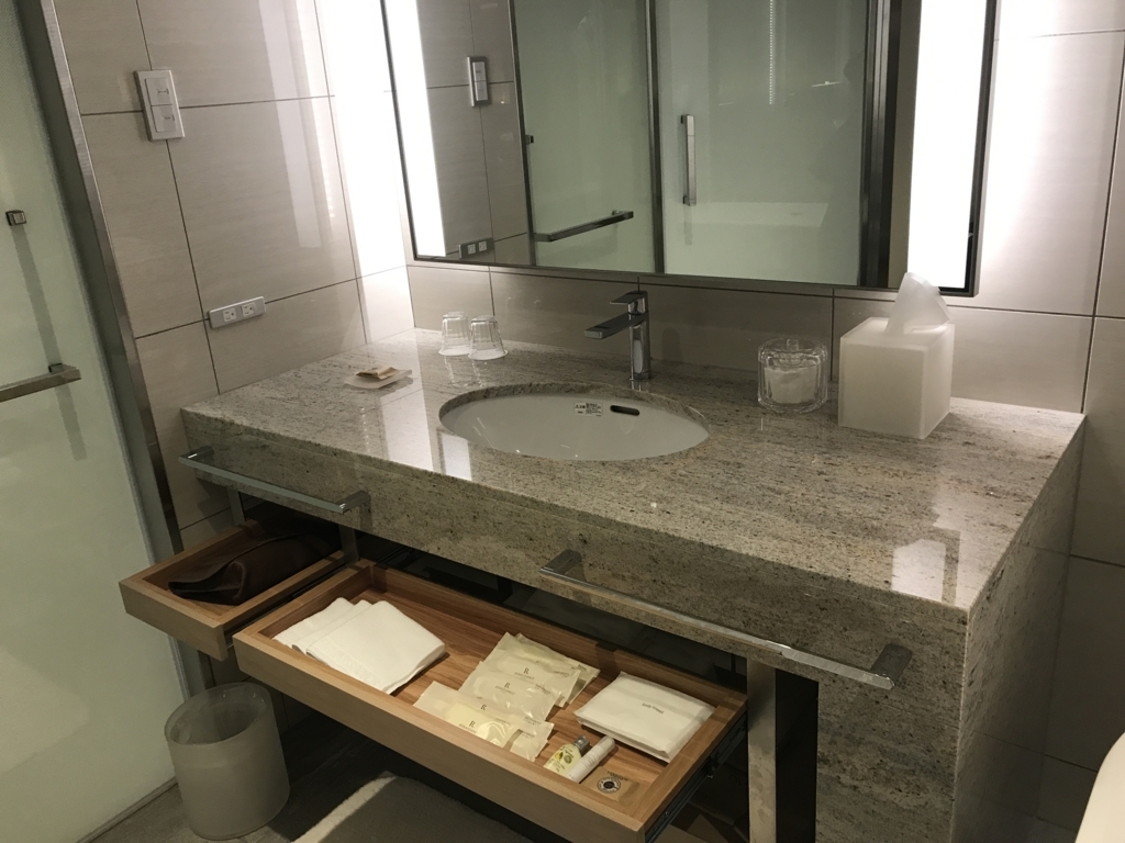 f:id:isao15453:20171115215020j:plain f:id:isao15453:20171115215020j:plain