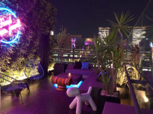 アロフト東京銀座｜Roof Dogs