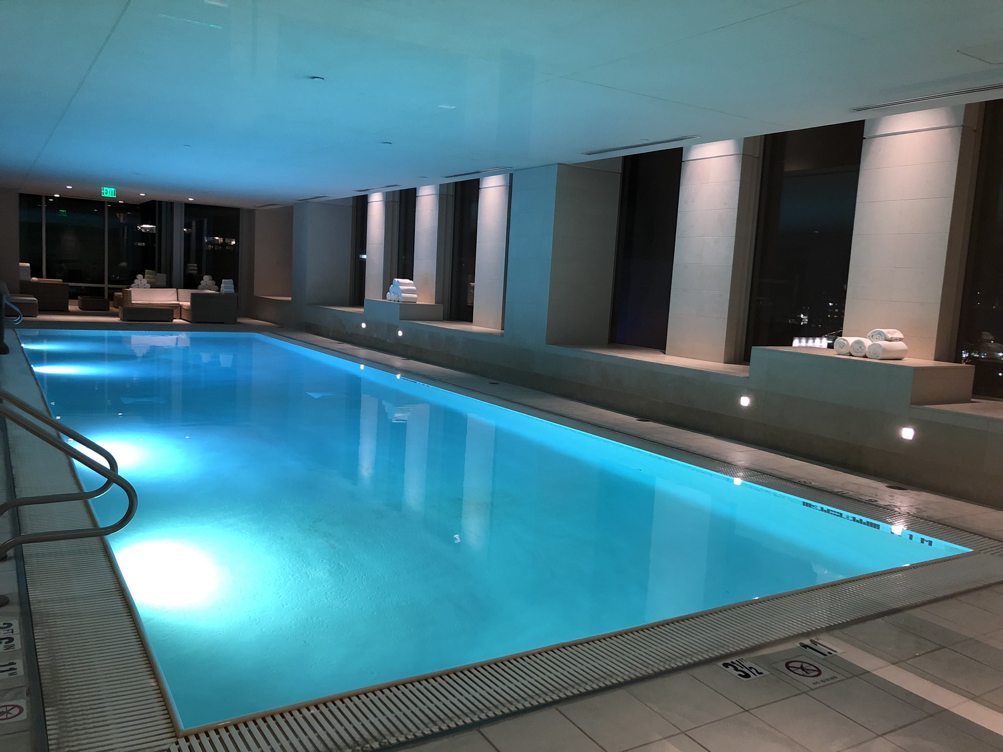 セントレジスサンフランシスコ/プール