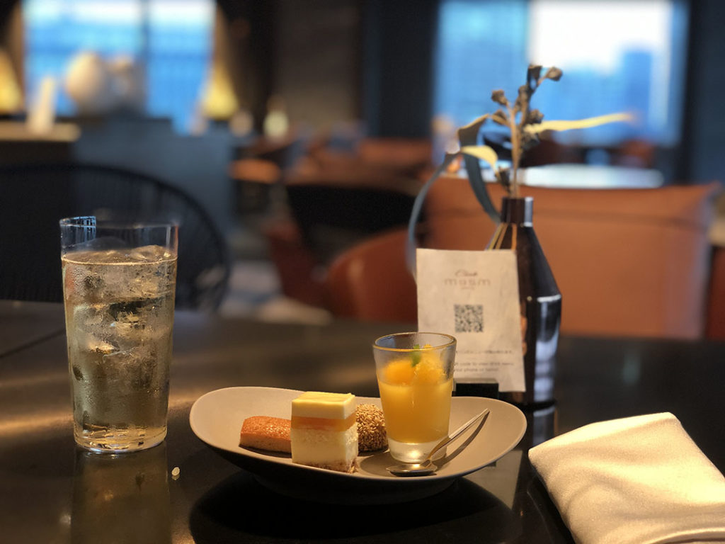 メズム東京｜クラブラウンジ（club mesm）の乾杯カクテル