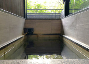 軽井沢マリオット｜温泉ビューバスキングの温泉