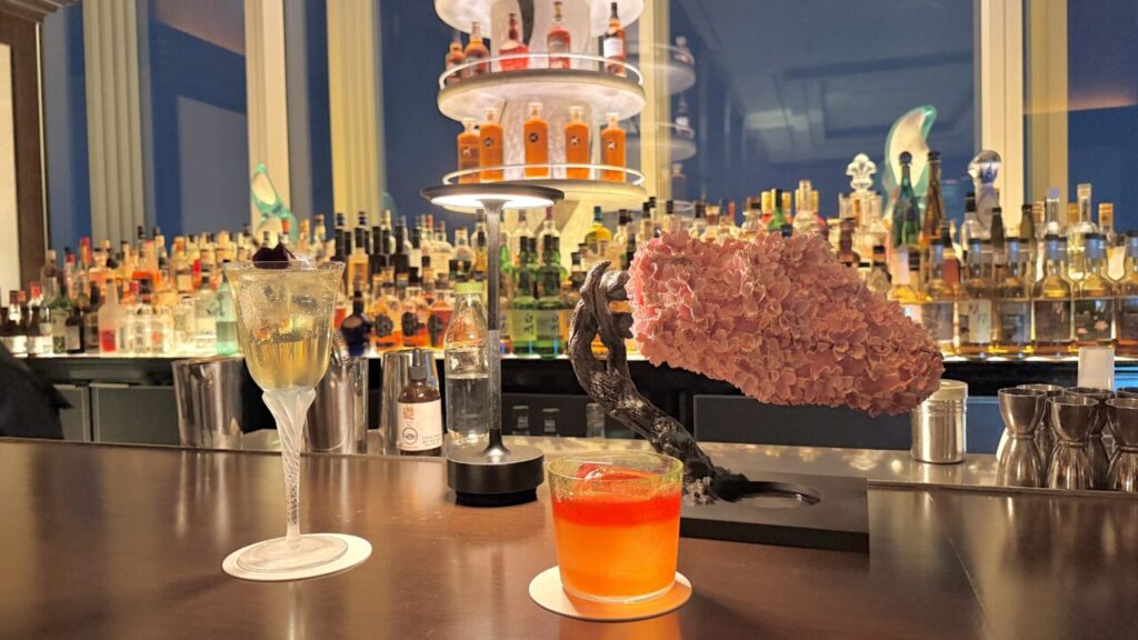 リッツカールトン東京のTHE BAR|都内屈指の絶景が楽しめるおすすめバー
