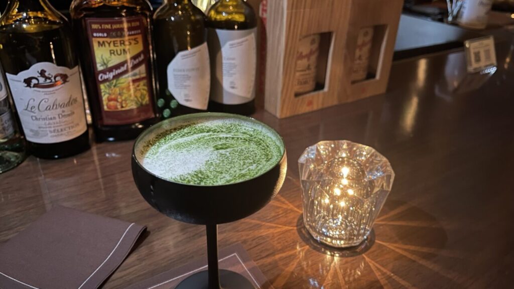 リッツカールトン東京のTHE BAR|都内屈指の絶景が楽しめるおすすめバー