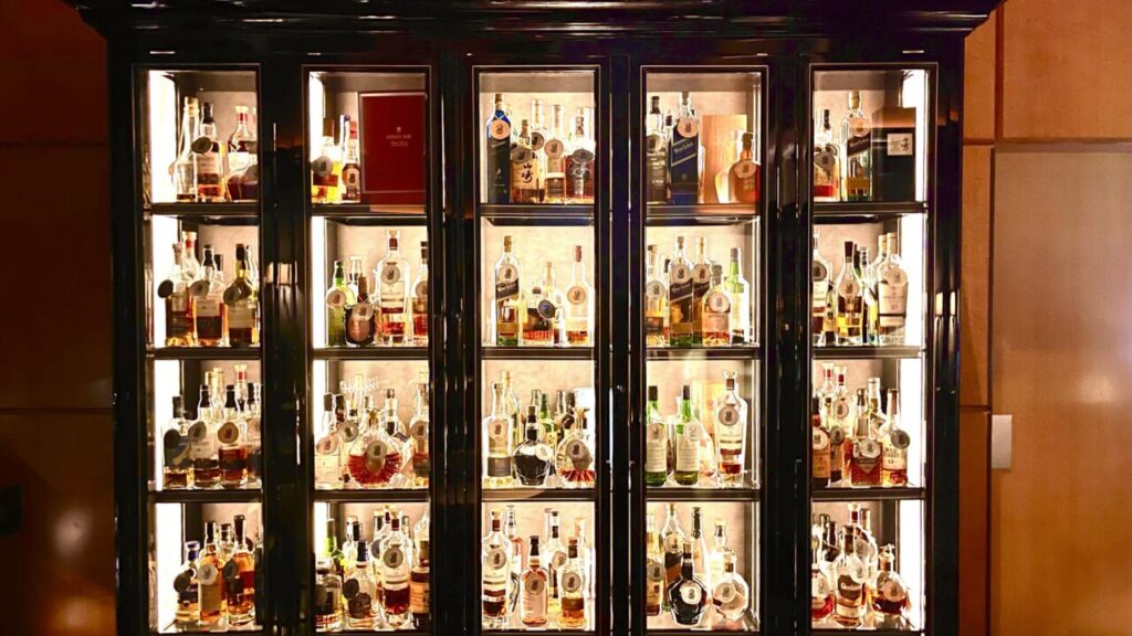 リッツカールトン東京のTHE BAR|都内屈指の絶景が楽しめるおすすめバー