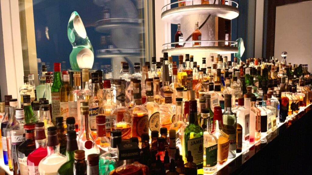 リッツカールトン東京のTHE BAR|都内屈指の絶景が楽しめるおすすめバー