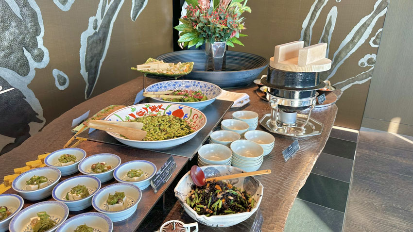 リッツカールトン東京の朝食|TOWERS