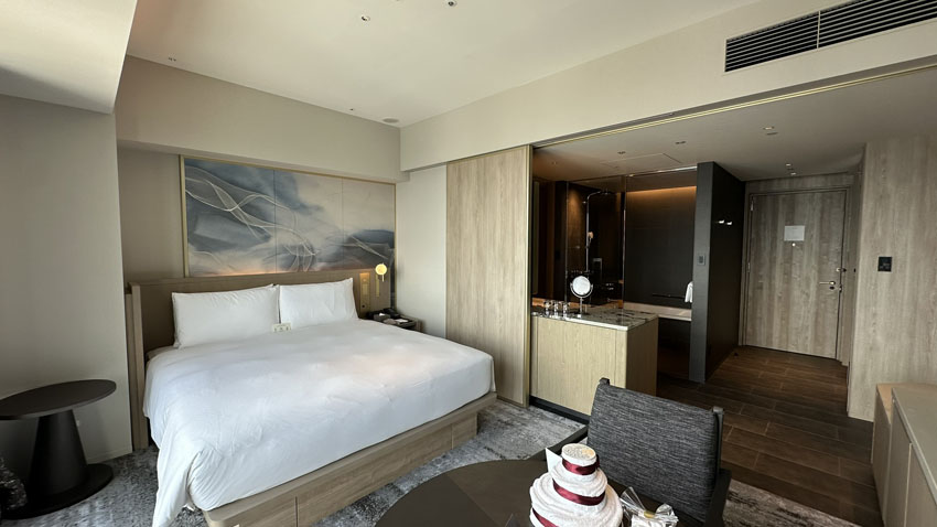 大阪ステーションホテル宿泊記｜スペシャリティ・アリュール・キング