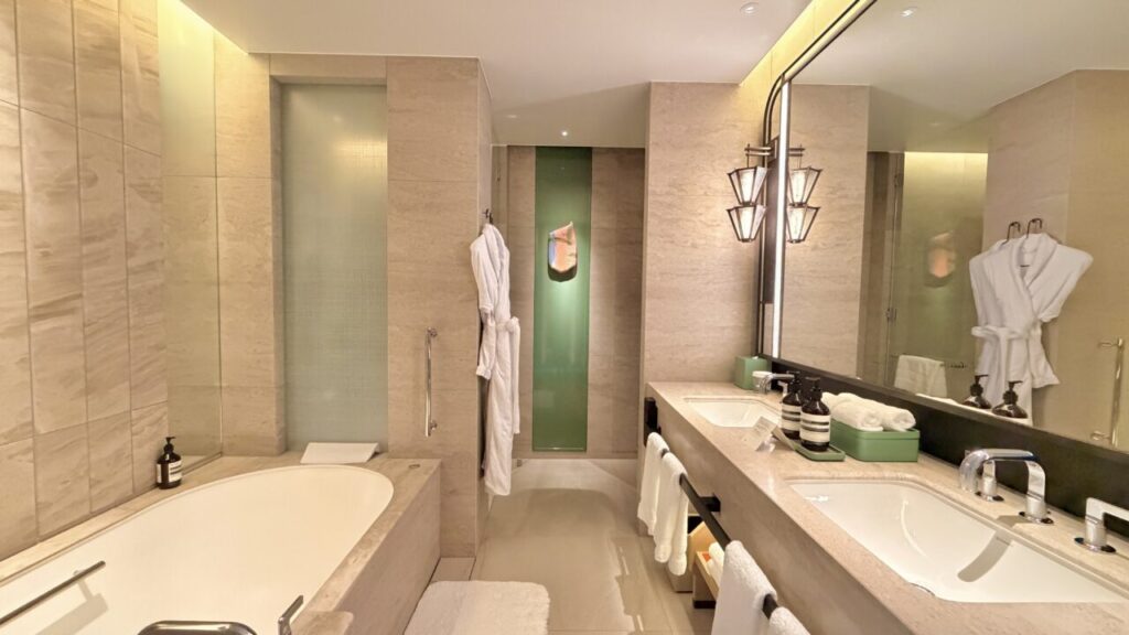 ウォルドーフ・アストリア大阪宿泊記