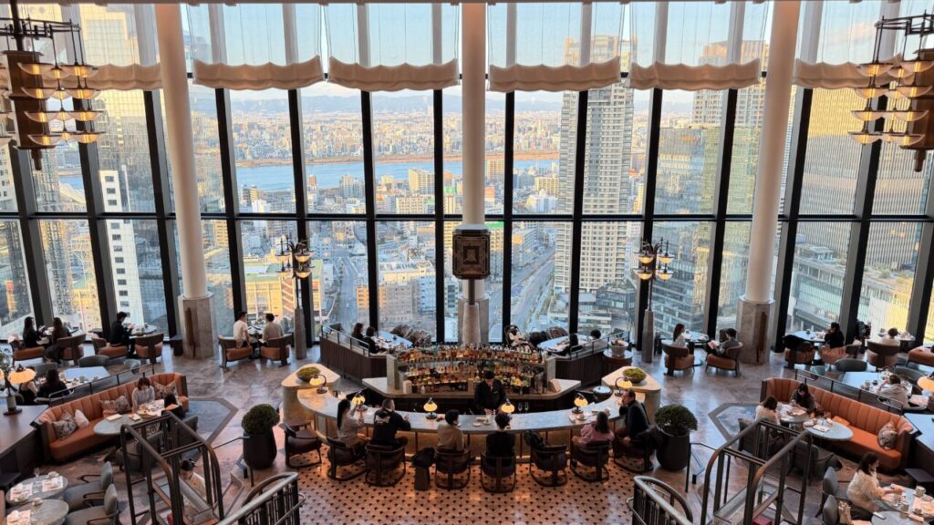 ウォルドーフ・アストリア大阪宿泊記|ピーコックアレー