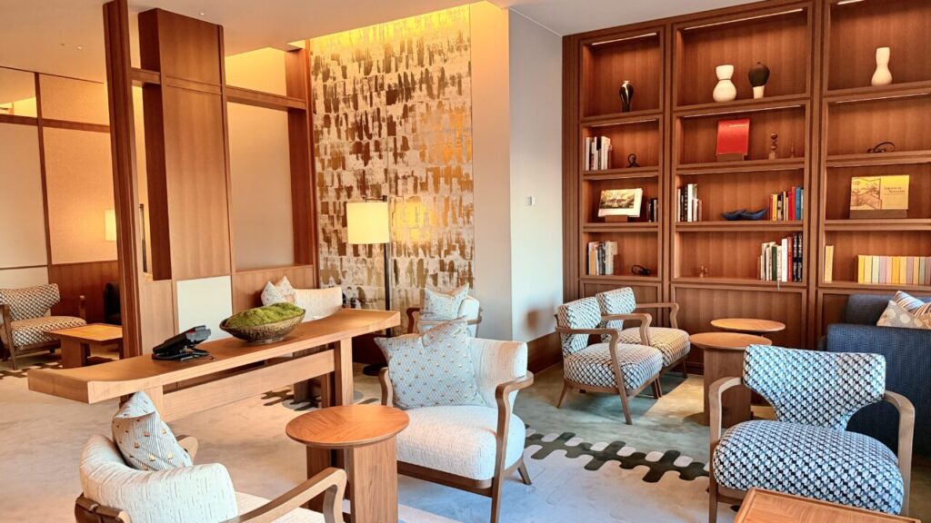 ウォルドーフ・アストリア大阪宿泊記|ライブラリー