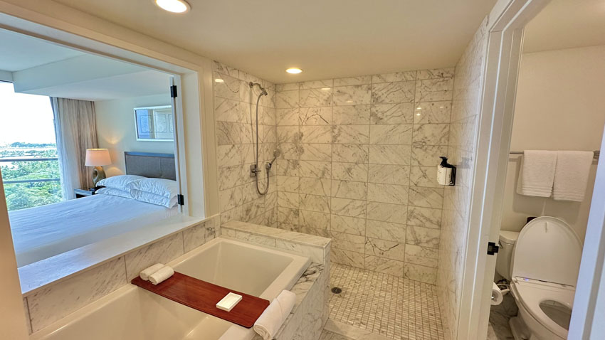 カ・ライ・ワイキキビーチ宿泊記｜プレミアム1ベッドルームスイート（デン付）