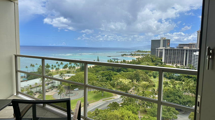 カ・ライ・ワイキキビーチ宿泊記｜プレミアム1ベッドルームスイート（デン付）