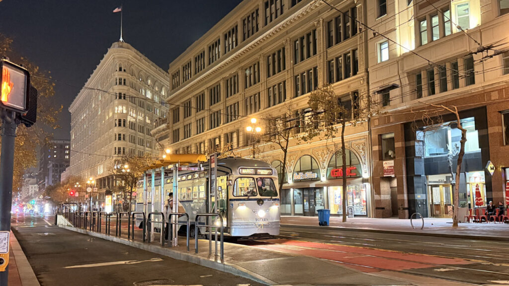 リッツカールトン・クラブ＆レジデンス・サンフランシスコ宿泊記｜マリオットバケーションクラブ｜ホテル前