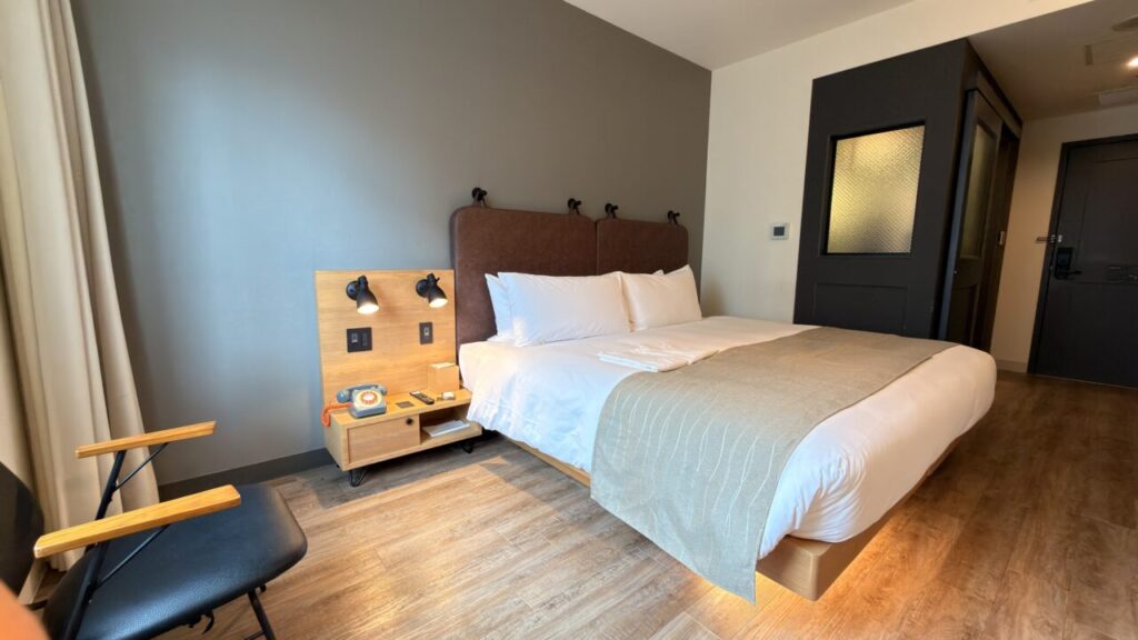 モクシー大阪本町宿泊記｜客室