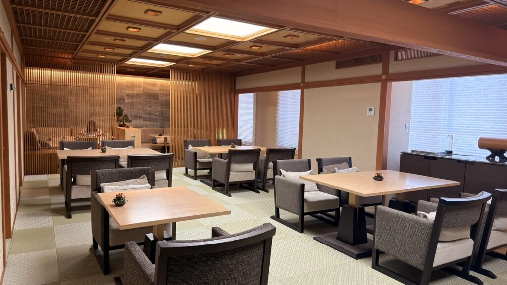 高輪 花香路 SLH宿泊記|ラウンジ桜花