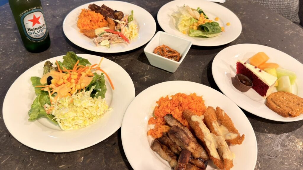 Westin Club Loungeのイヴニングカクテルで選んだ料理