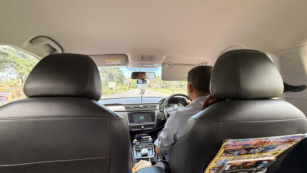 プーケットで利用したGrabの車内