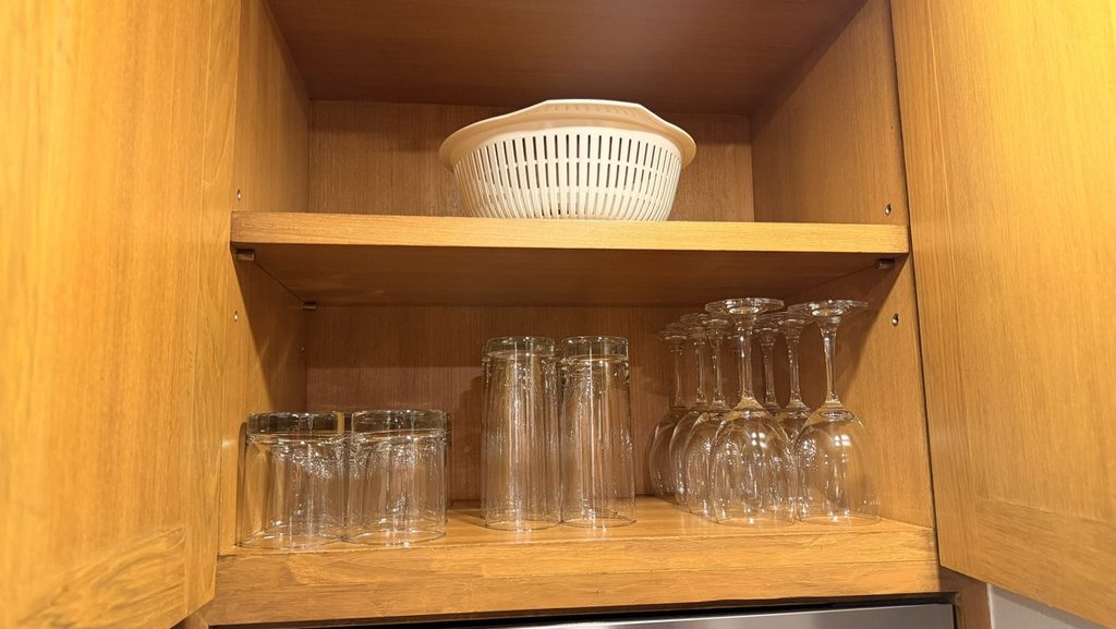 グラスとワイングラス